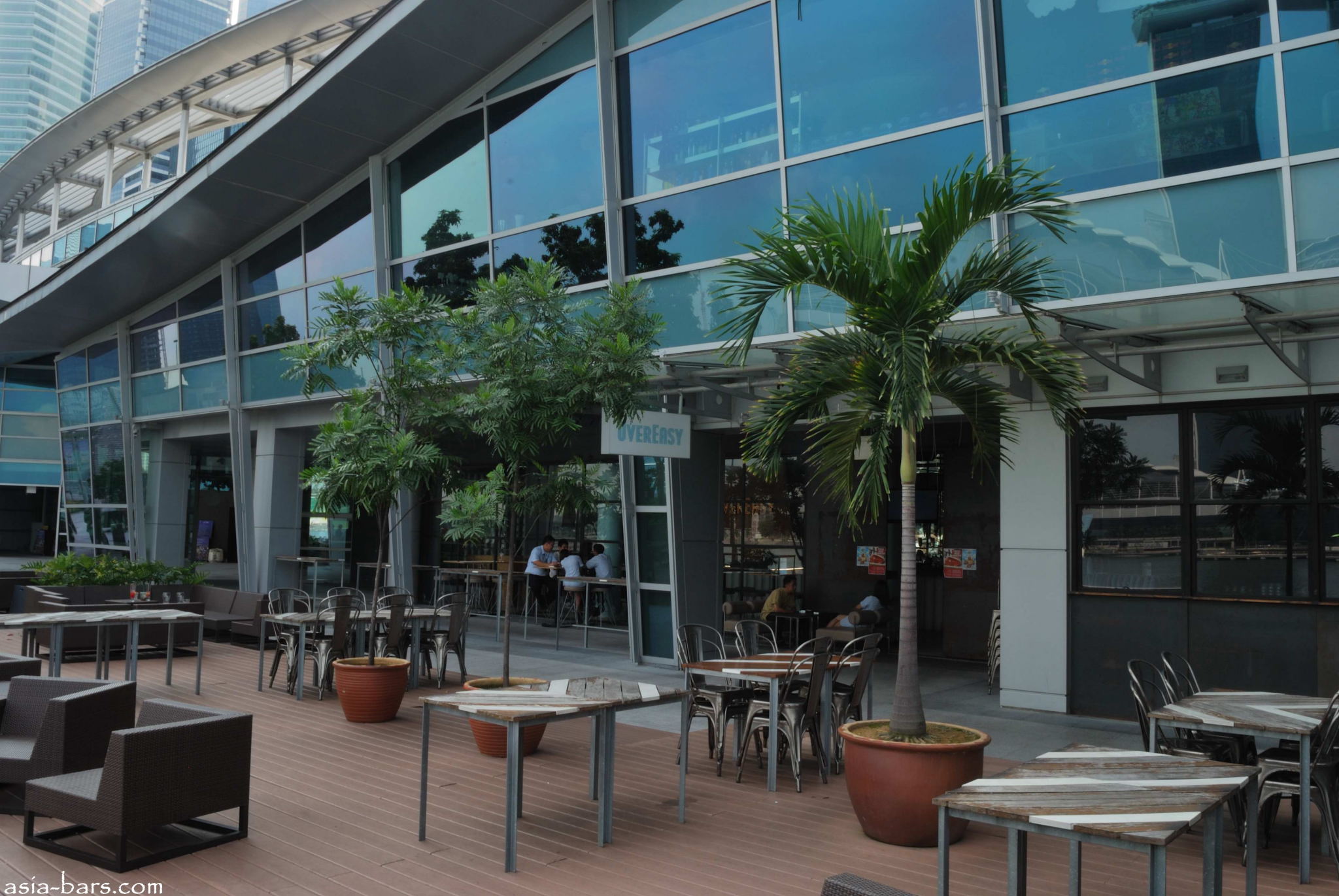 OVEREASY Bar and Diner One Fullerton, Singapore Asia Bars