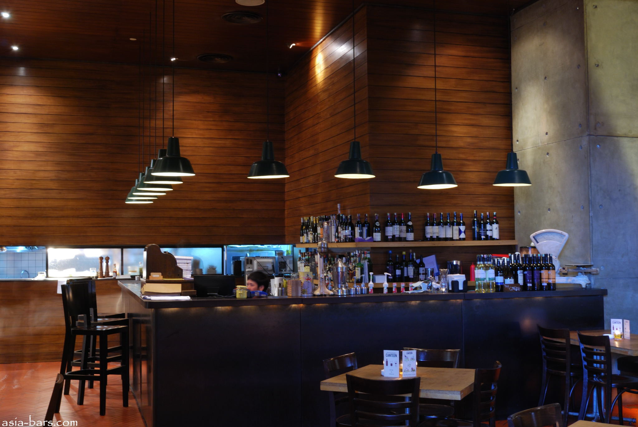 Canteen cafe & wine bar relaxed ambiance Pacific Place Mall