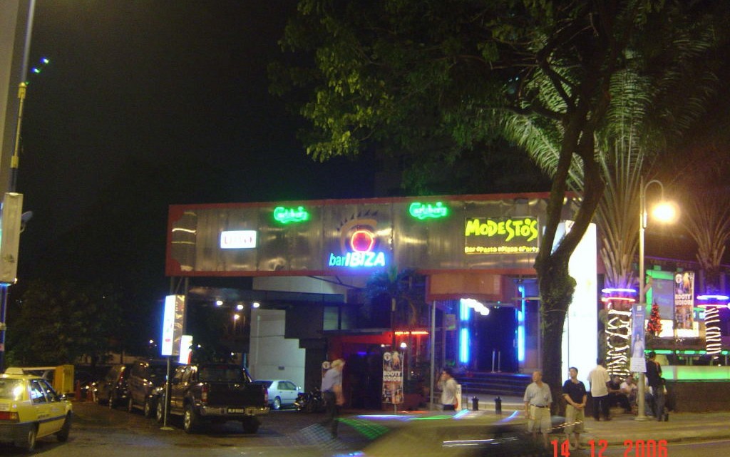 Modestos bar Kuala Lumpur0004