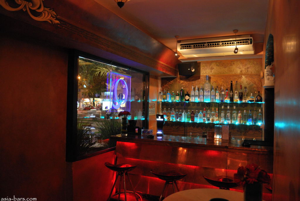 Q Bar Saigon- Q Bar Saigon-