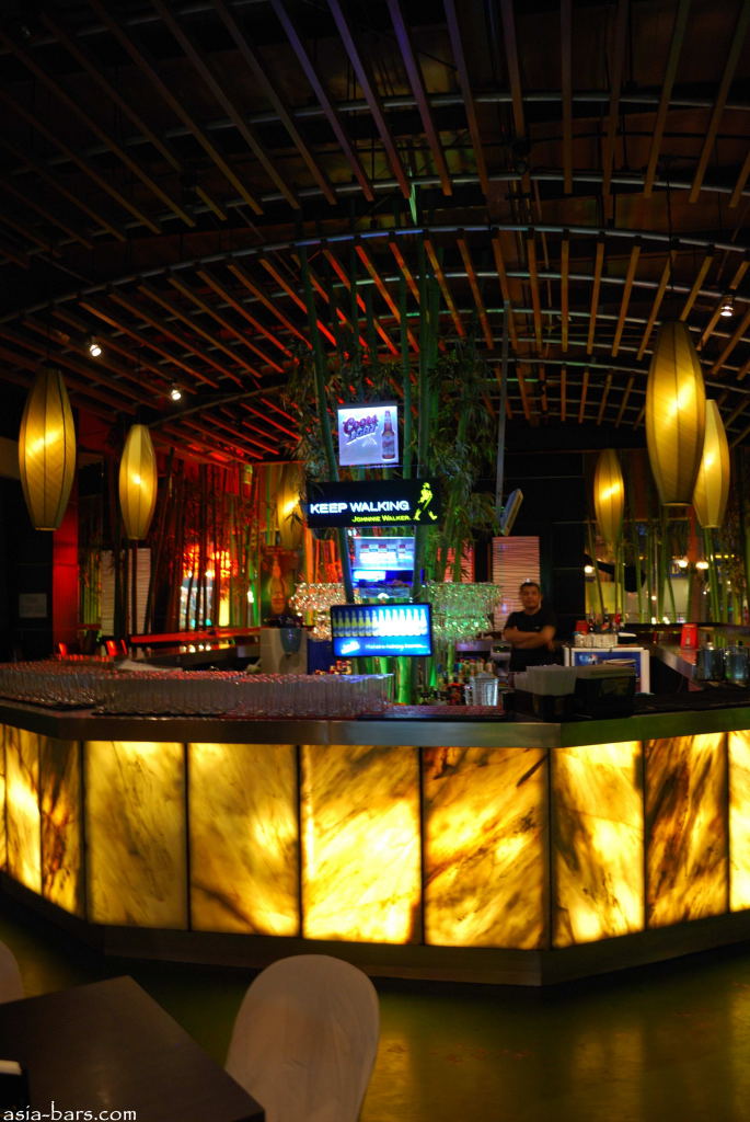 Elbow Room- popular bar & live music venue @ Metrowalk, Ortigas, Manila