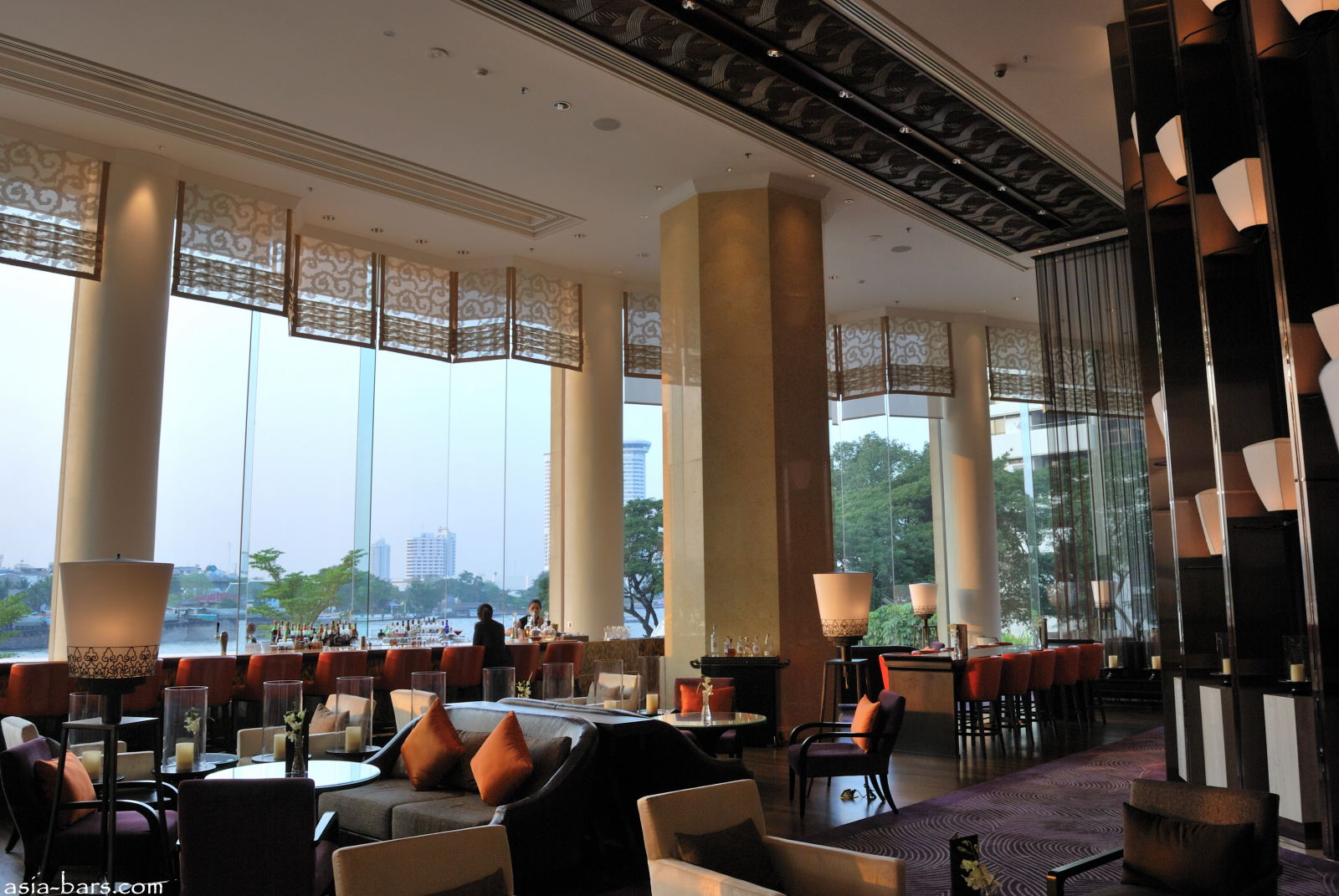 The Long Bar Opulent Riverfront Bar At Shangri La Hotel Bangkok Asia Bars Restaurants