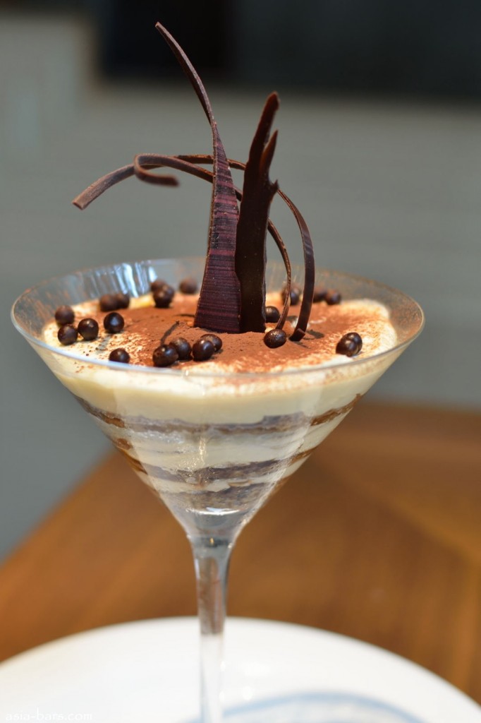 Jojo @ st regis- martini tiramisu