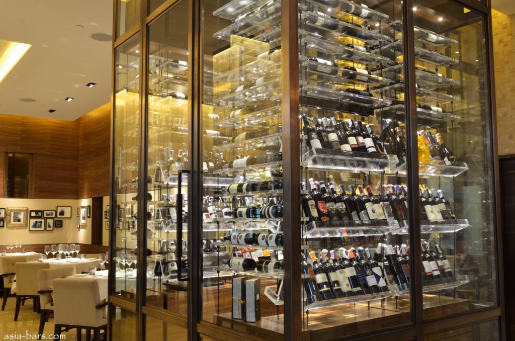 Jojo wine cellar @ st regis bangkok