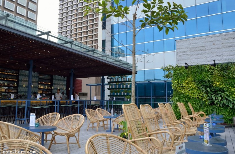 loof rooftop singapore