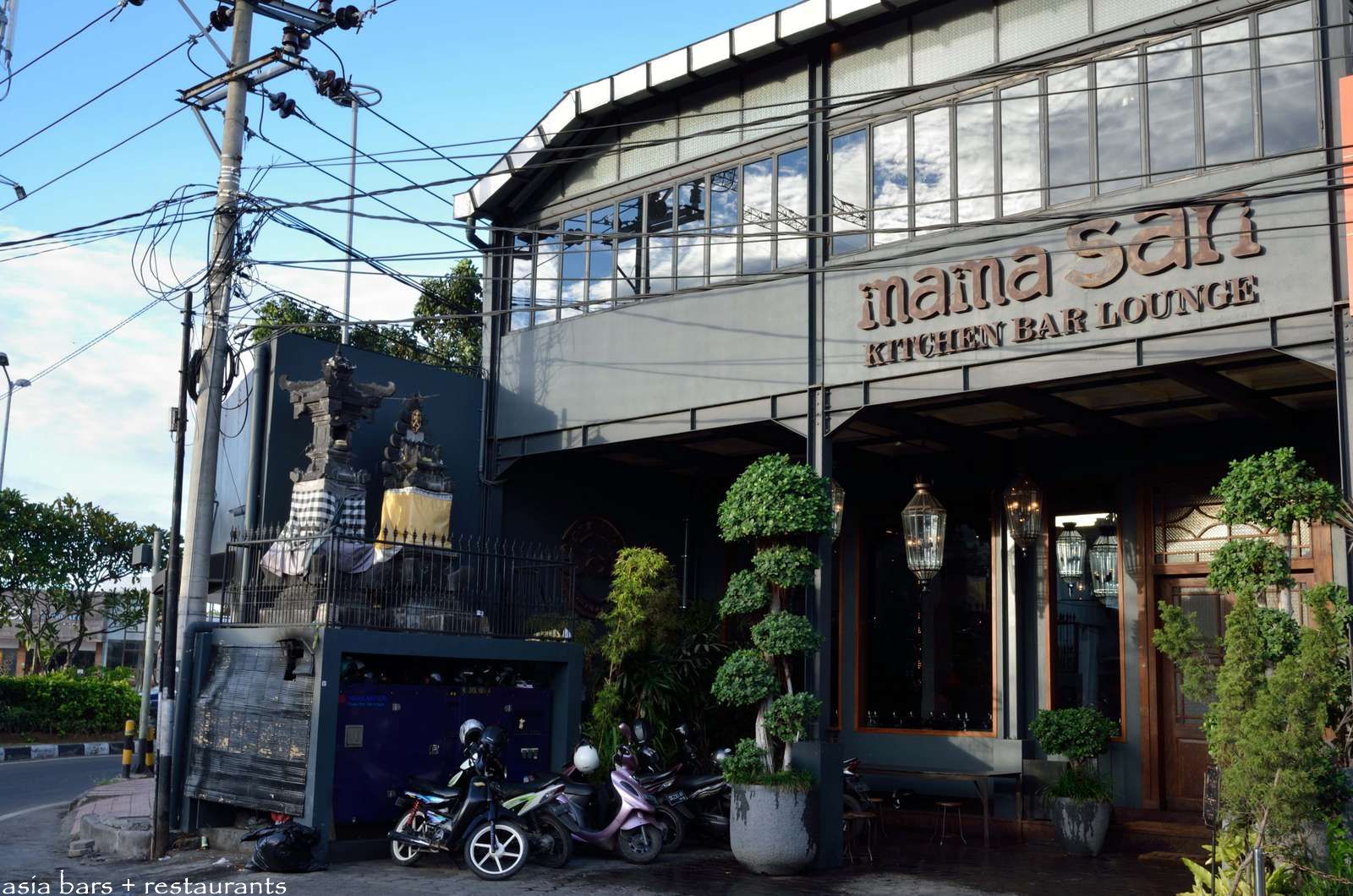 Mama San Kitchen Bar & Lounge- Bali- Indonesia | Asia Bars & Restaurants