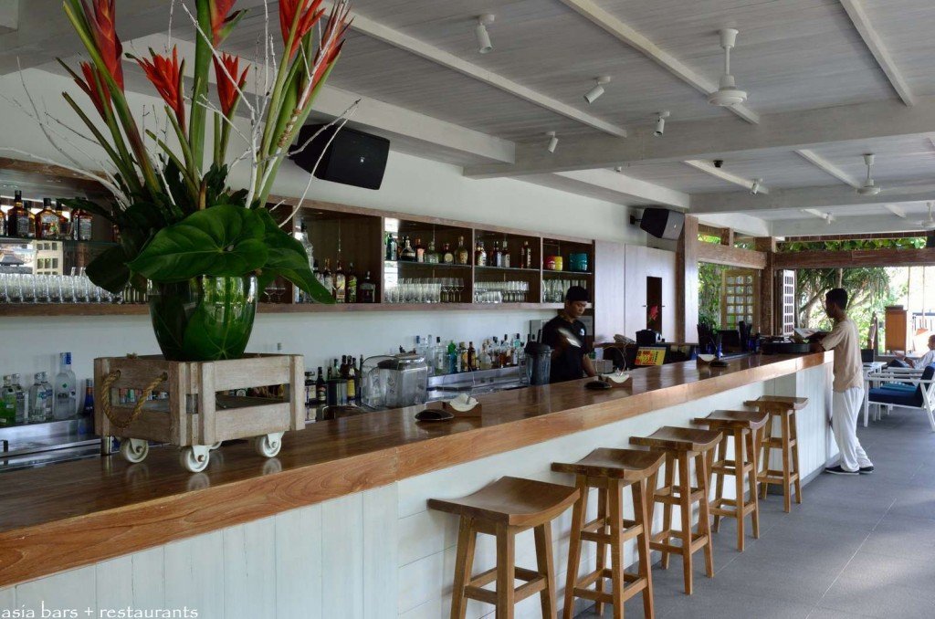 mozaic beachclub bali