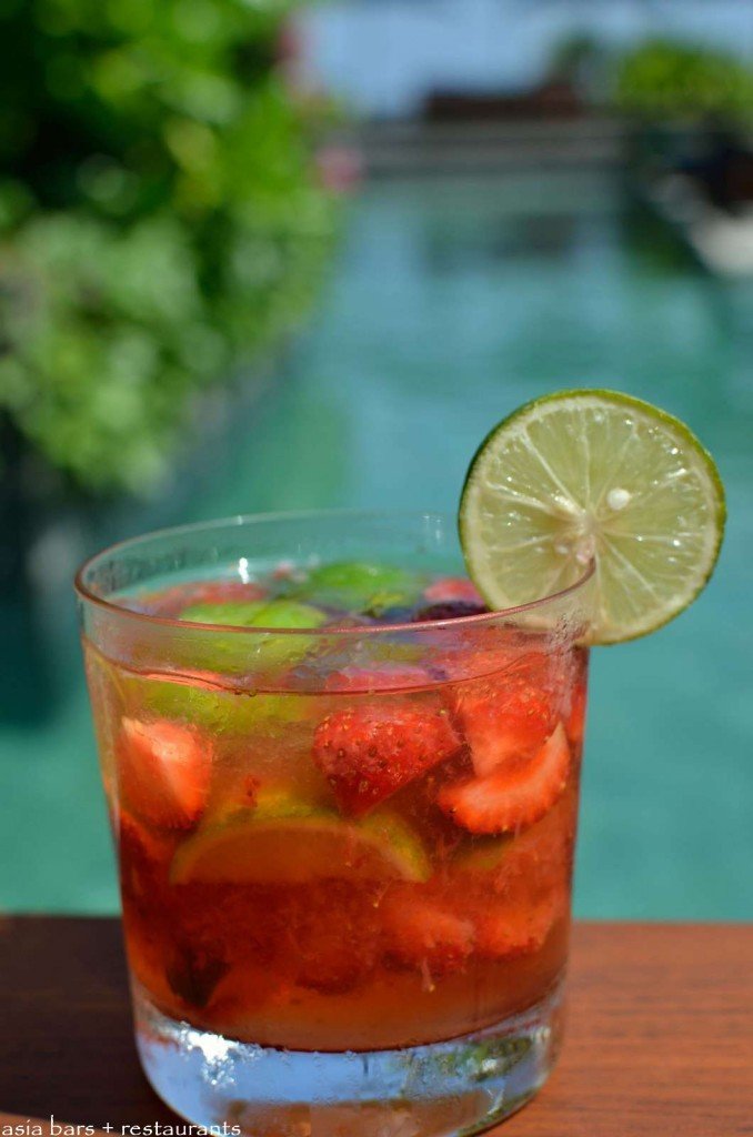 mozaic beachclub bali