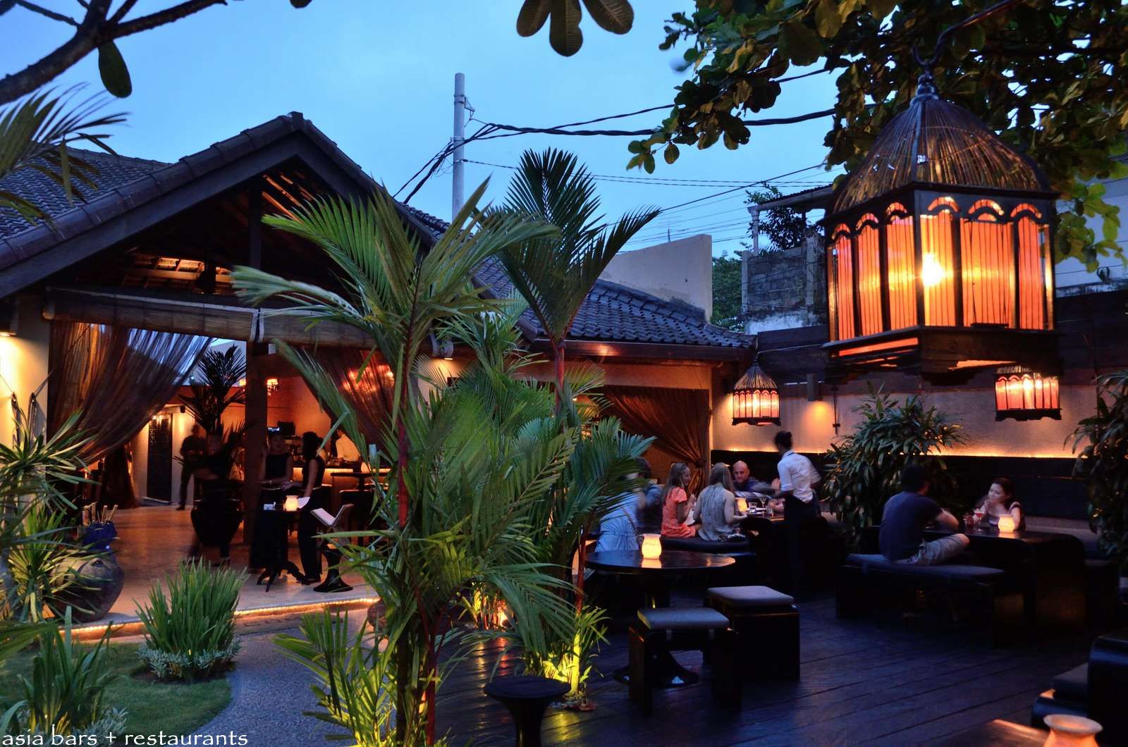 Sarong- acclaimed pan-Asian restaurant & bar-lounge in Bali | Asia Bars