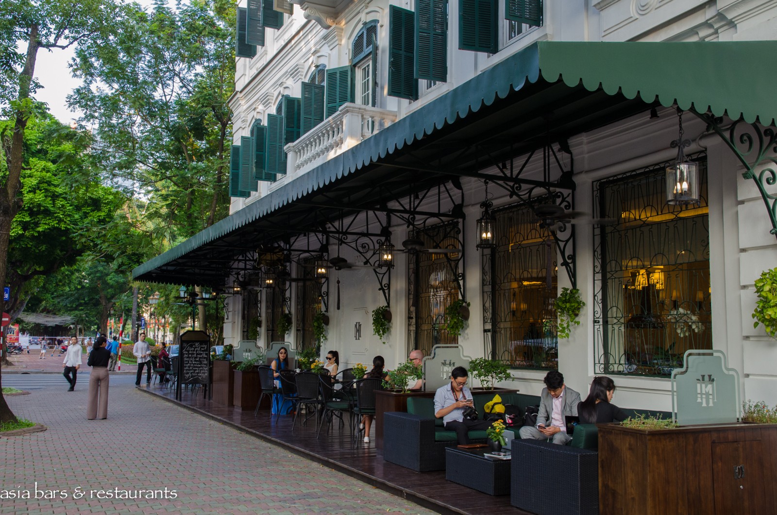 La Terrasse French Cafe At Sofitel Metropole Hanoi Asia Bars Restaurants