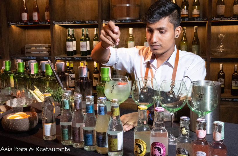 the bar upstairs bangkok